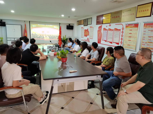 致敬建黨101周年